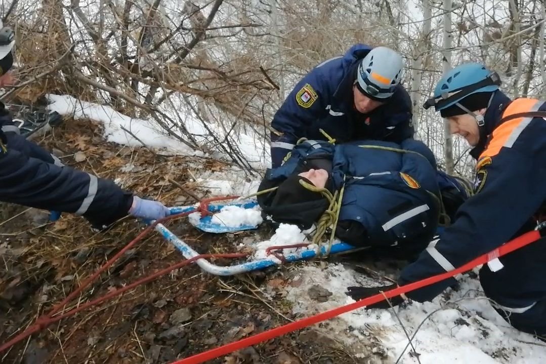 Областные спасатели провели учения по поиску пропавших туристов